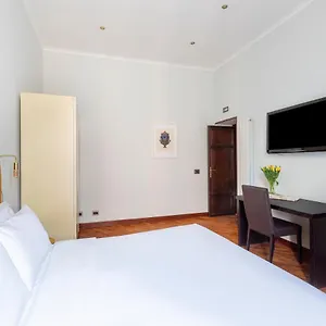 https://deza-cozy-place-nazionale.it-romehotels.com